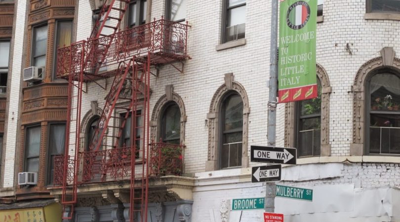 32-newyork-sokaklar%C4%B1ndan-kucuk-italyaya-gecis.JPG