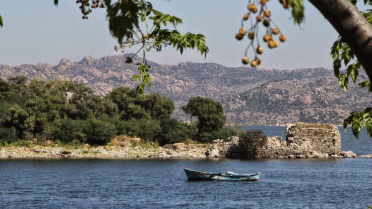 Bafa Gölü ve Kapıkırı Köyü
